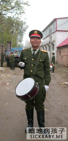 敲鼓的照片2.jpg