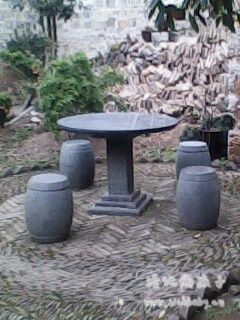     会议会址里面的椅子